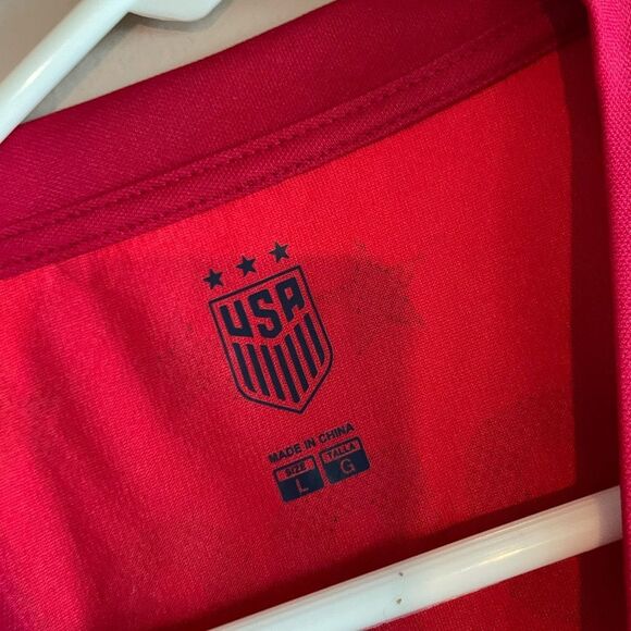 Alex Morgan USA soccer jersey - Picture 3 of 4